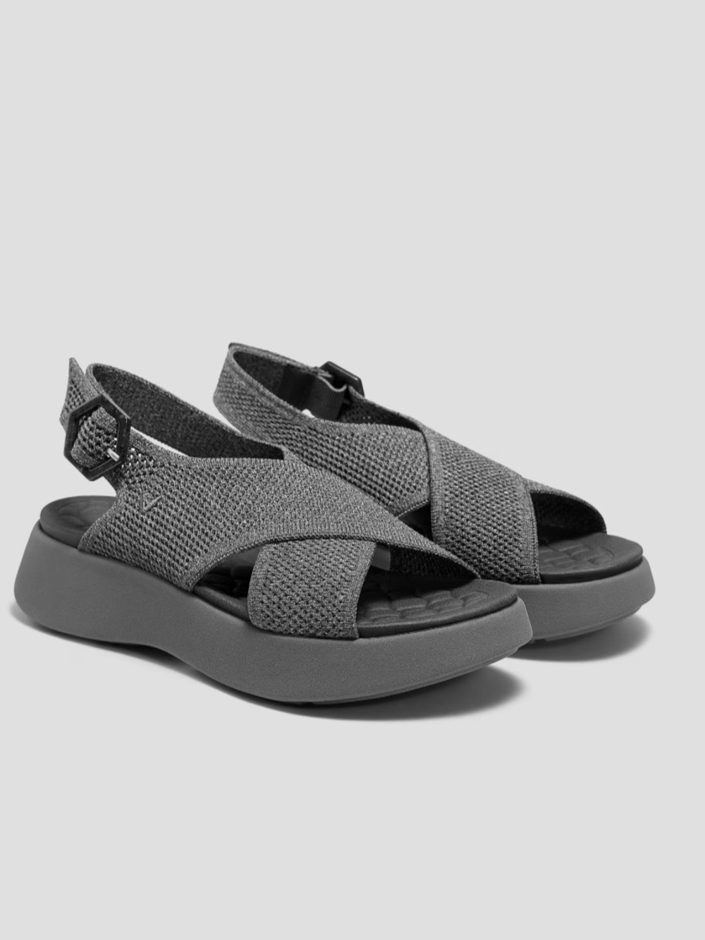 Vivaia Kara AdaptAll Sport Rich Grey Silver Knit Comfort Lightweight Sandals 6